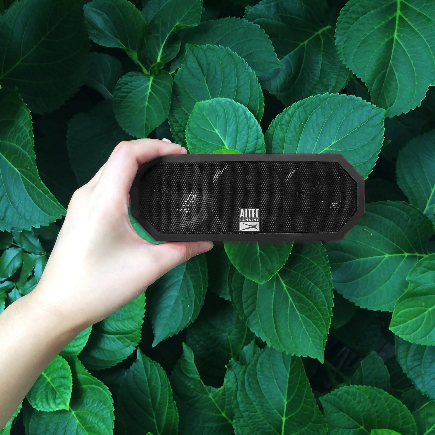 Altec Lansing Jacket H2O Wirelss Speaker