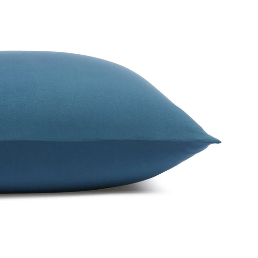 Amazon Basics Lightweight Microfiber 3 Piece Bed Sheet Set, Twin (NEW)