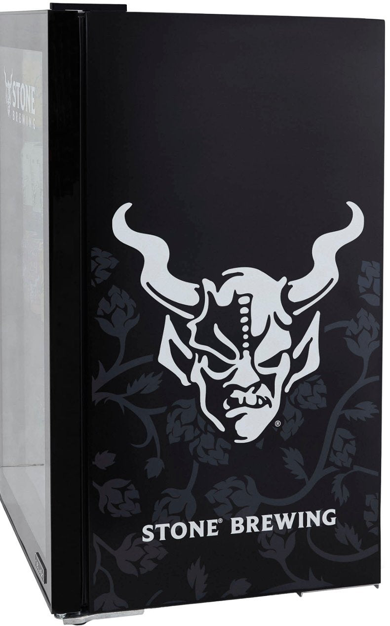 stone®-brewing-beverage-fridge-sbc126sb00-black-3