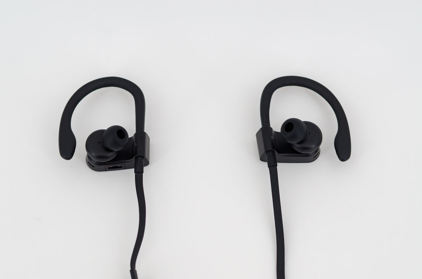 beats-powerbeats3-wireless-earphones-w/-apple-w1-chip-black-5