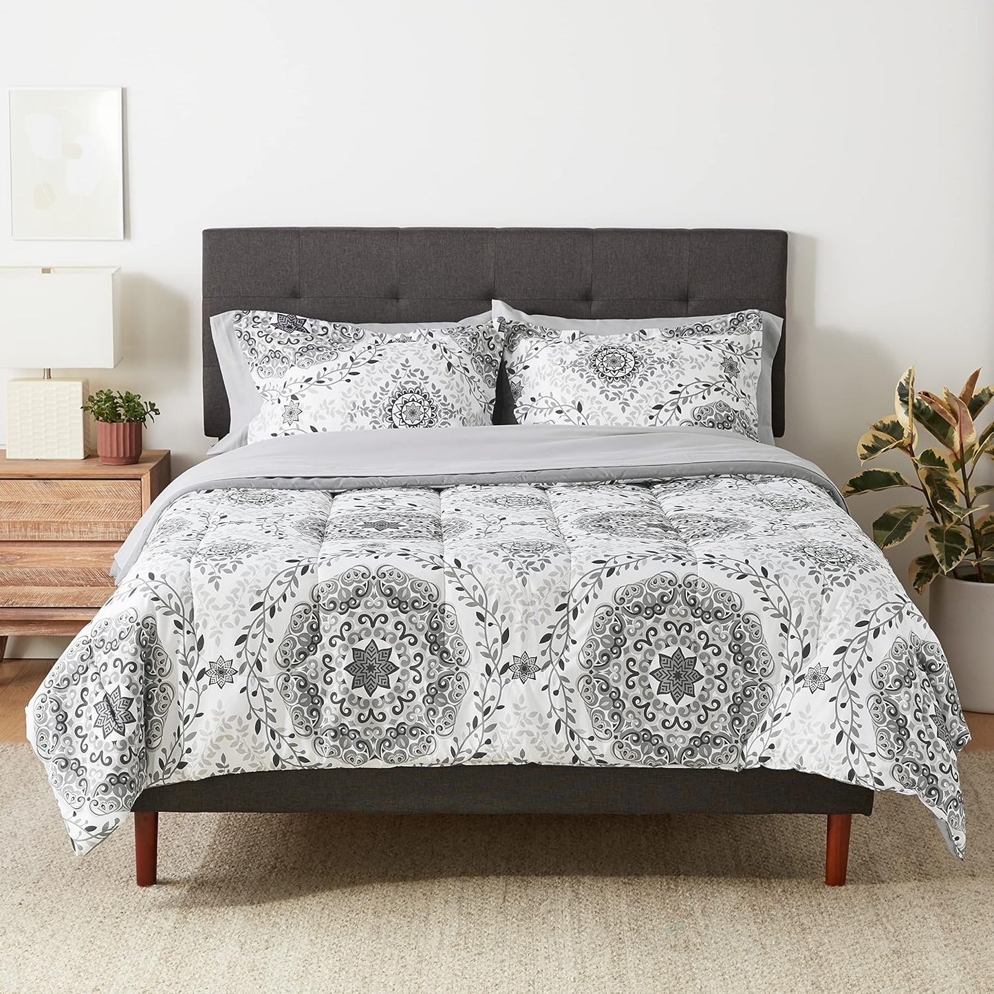 7-piece-light-weight-bed-in-a-bag-comforter-bedding-set-b08frhqvm1-new-grey medallion-1