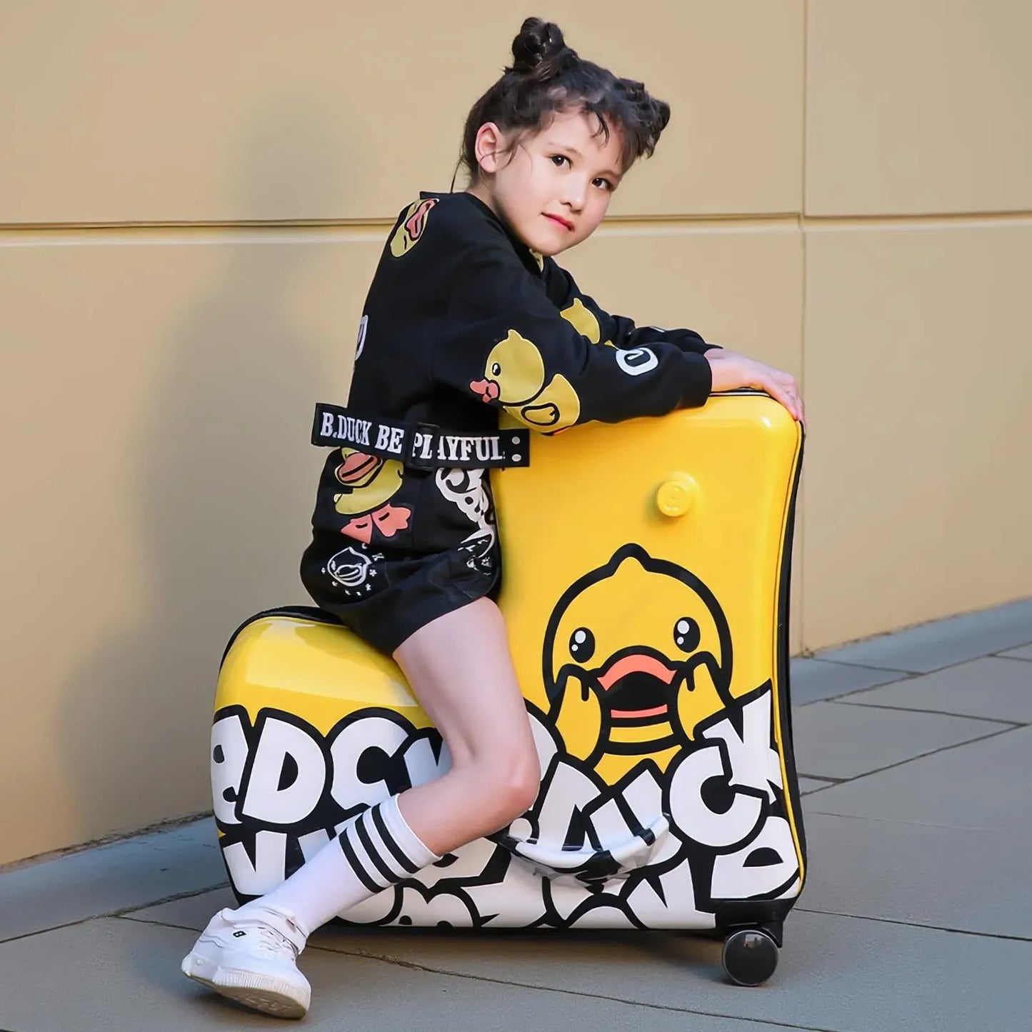 Kids Ride-On Suitcase 20 inch (NEW)