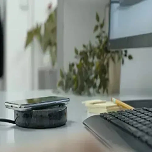 Einova Charging Stone Wireless Charger, 10W Fast Charger