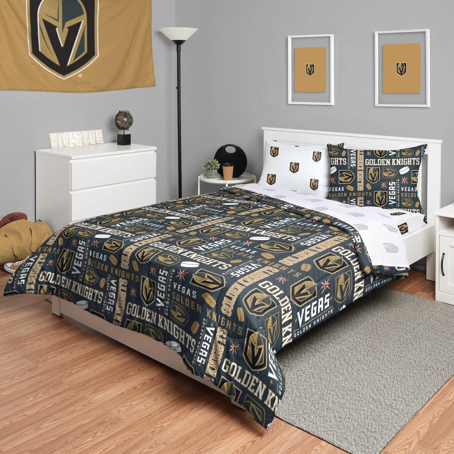 FOCO Comforter Bedding 5 Piece Set (NEW)