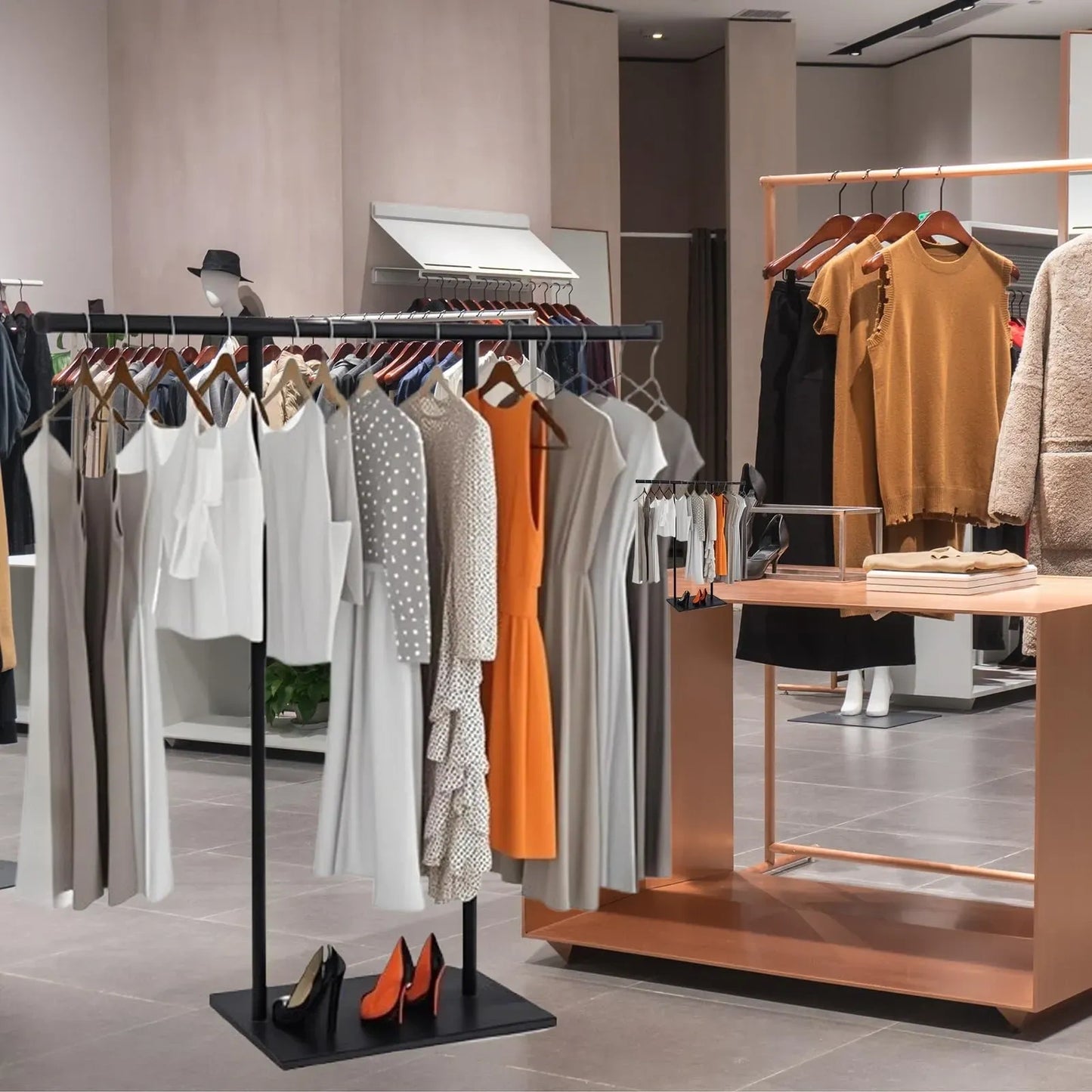 Clothing Display Rack Metal Stand for Boutique (NEW)