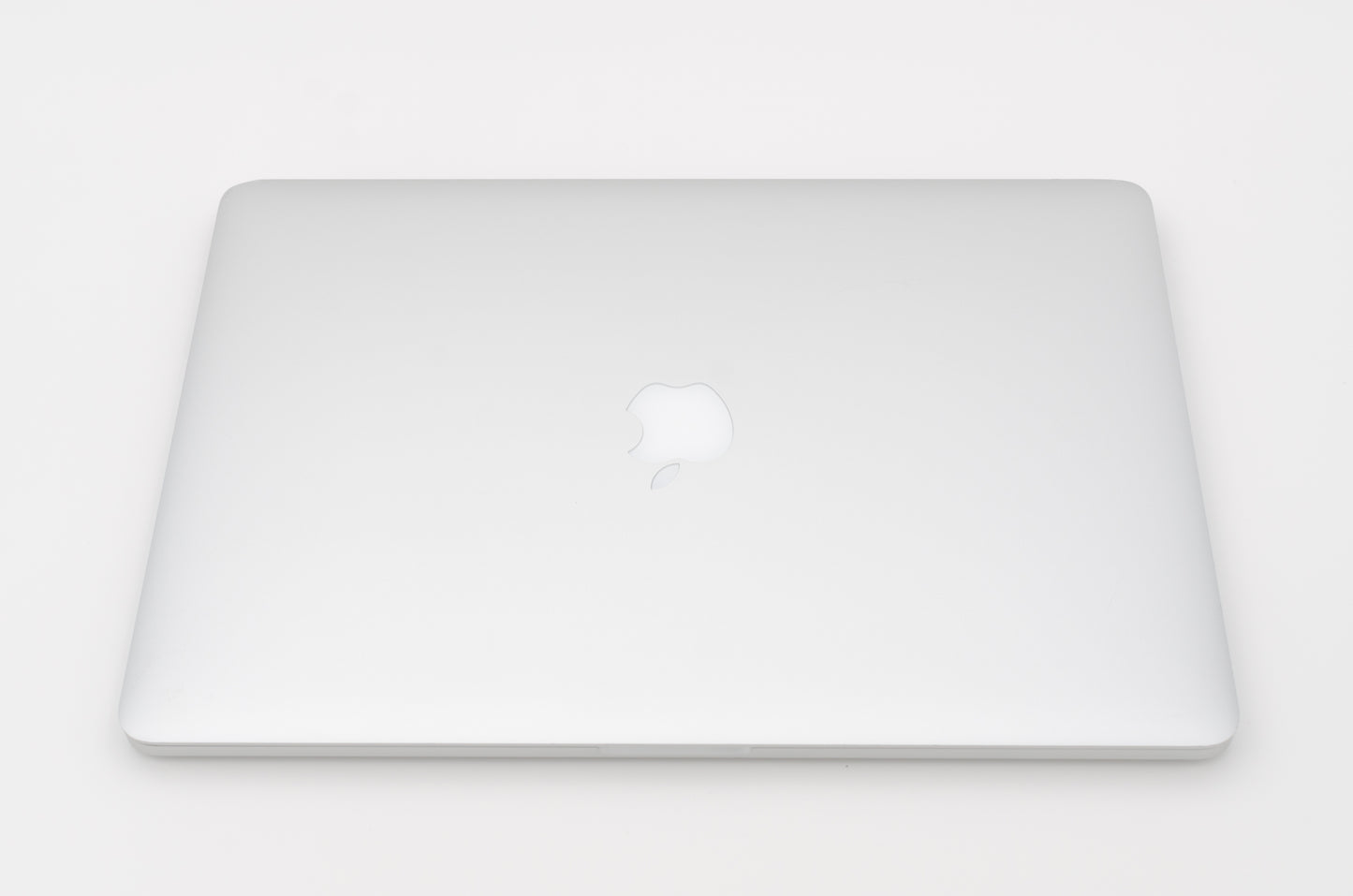 apple-mid-2009-15.4-inch-macbook-pro-a1286-aluminum-c2d - 2.53ghz processor, 4gb ram, 9400m gt - 256mb gpu-mc118ll/a-3
