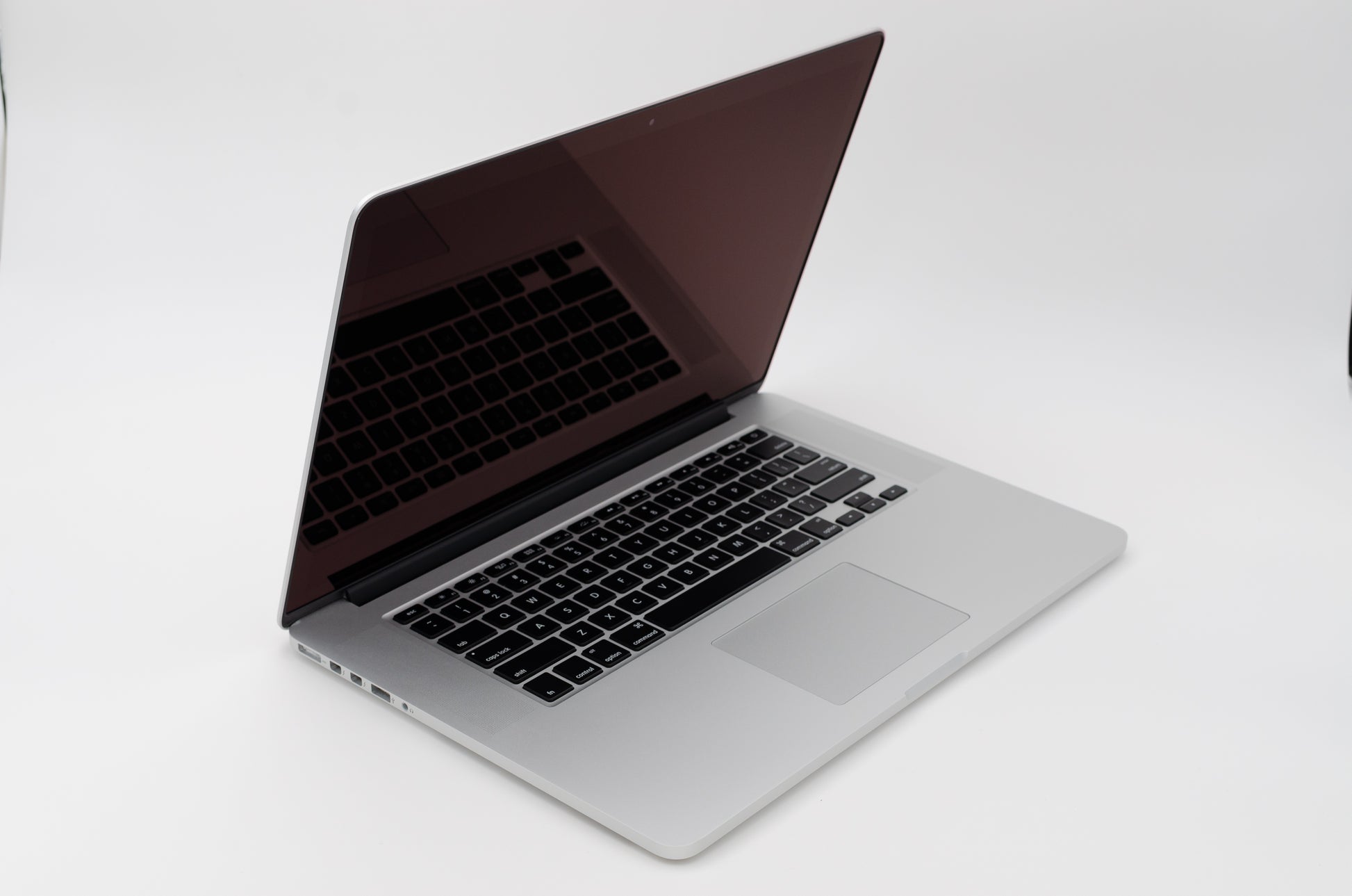 apple-early-2011-15.4-inch-macbook-pro-a1398-aluminum-qci7 - 2.2ghz processor, 4gb ram, hd 6750m - 512mb gpu-mc723ll/a-4