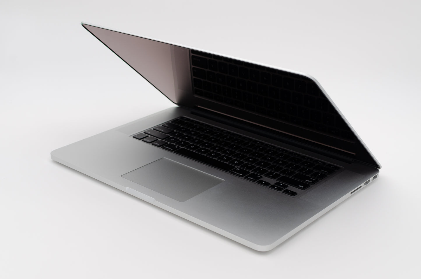 apple-mid-2012-15.4-inch-macbook-pro-a1286-aluminum-qci7 - 2.3ghz processor, 4gb ram, gt 650m - 1gb gpu-md103ll/a-5