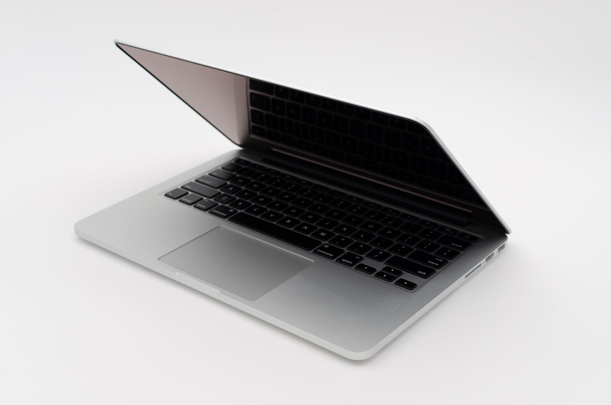 apple-mid-2014-13.3-inch-macbook-pro-retina-a1502-aluminum-dci5 - 2.6ghz processor, 8gb ram, 5100 - 1.5gb gpu-mgx82ll/a-5