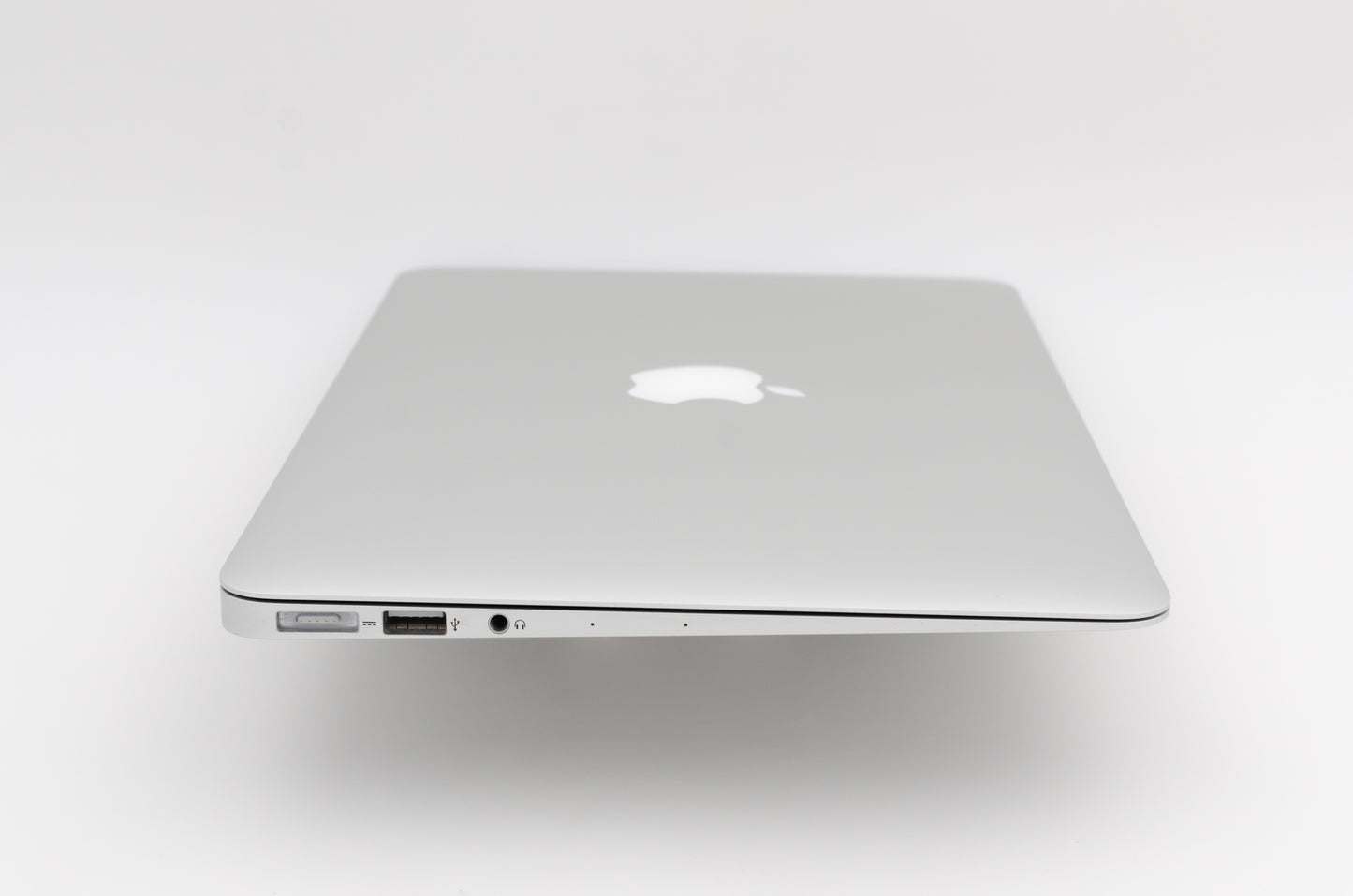 apple-mid-2012-11.6-inch-macbook-air-a1465-aluminum-dci7 - 2ghz processor, 8gb ram, hd 4000 - 512mb gpu-md845ll/a-4