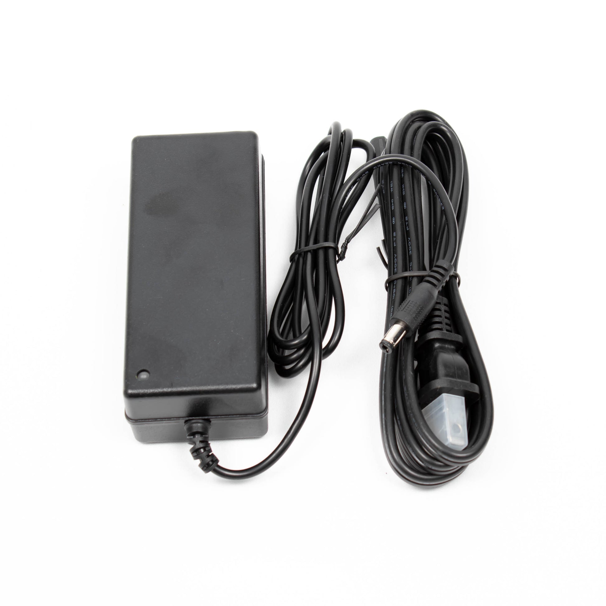replacement-charger-cp4215-black-1
